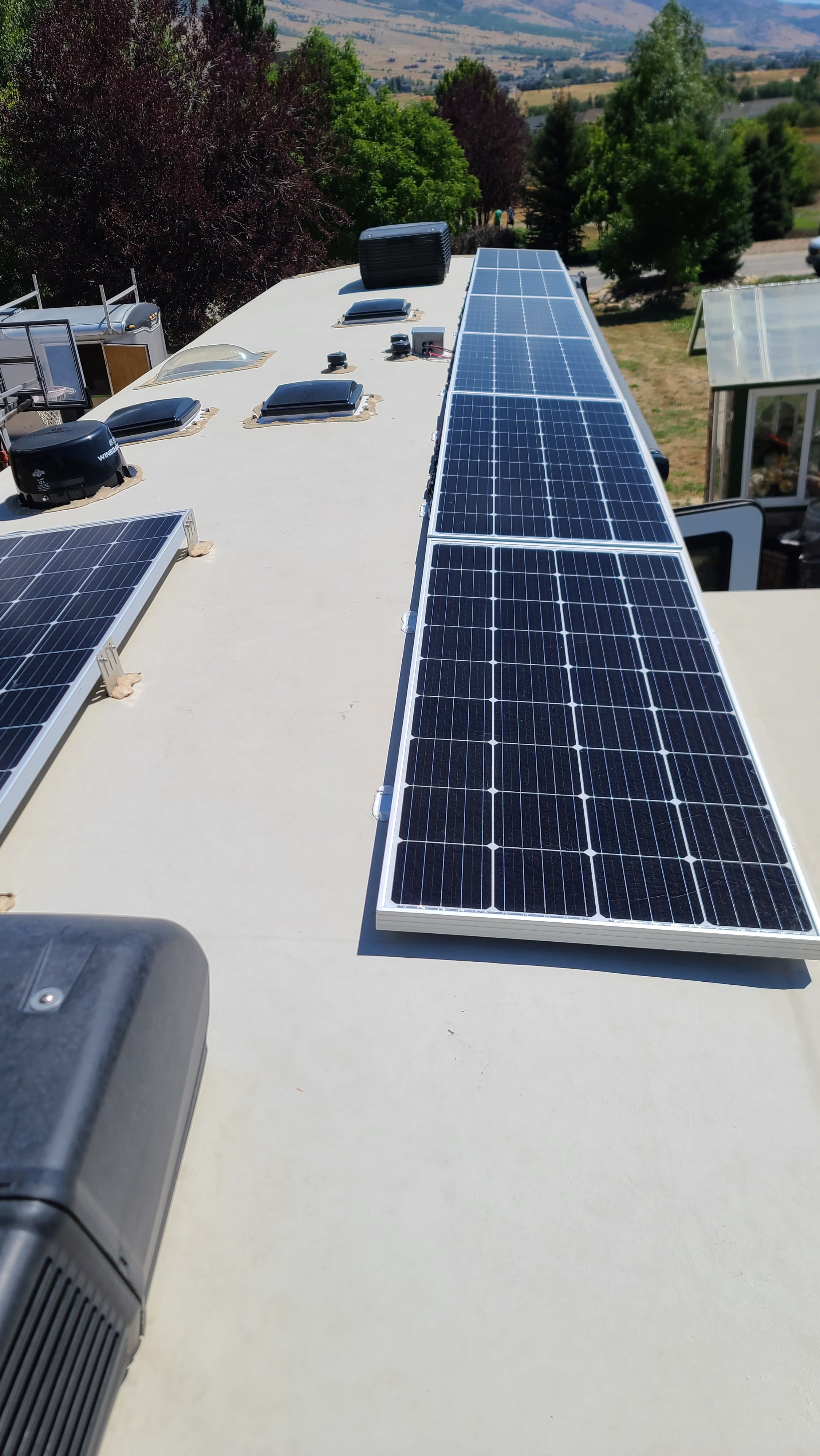 Turn key 1200 watts solar install